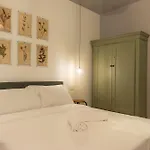 Sophia Boutique ترييستي
